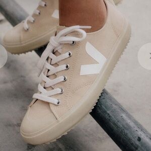 Veja Nova Vegan Sneaker